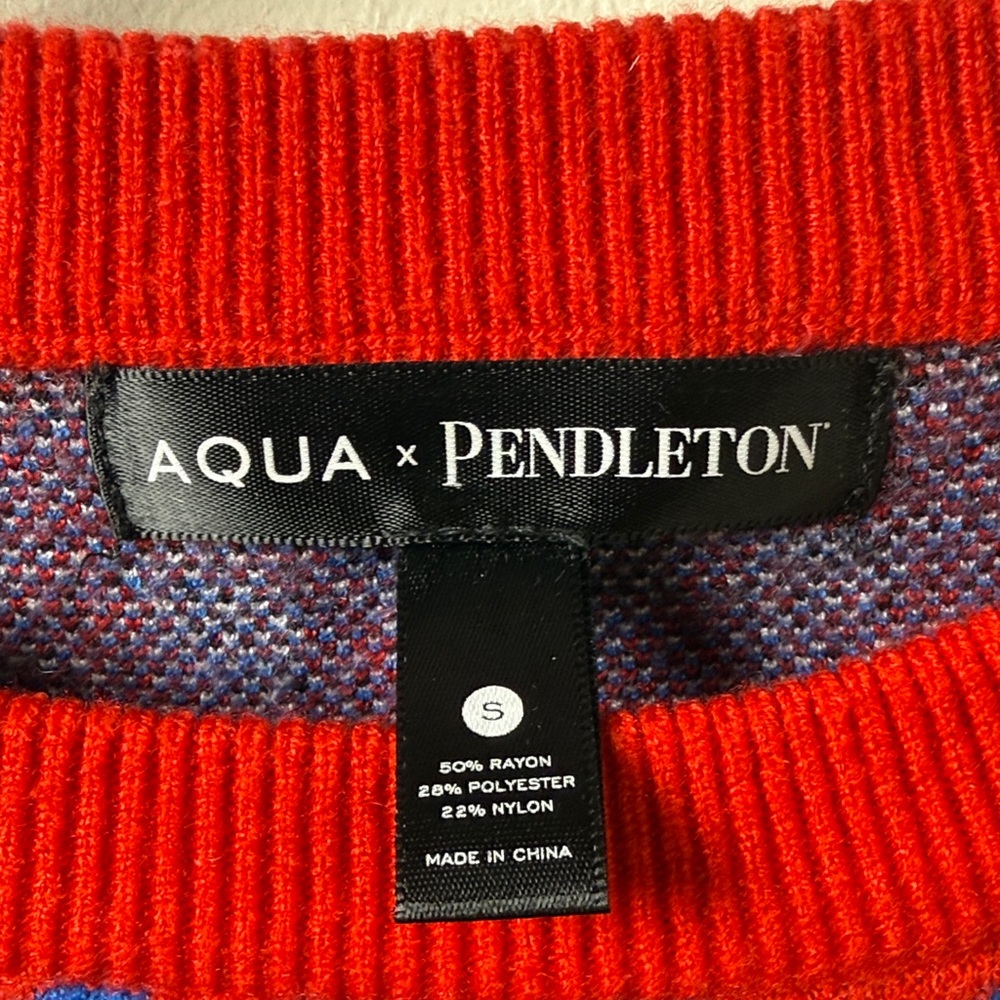 Aqua x Pendleton Vibrant Red Patterned Women's Sw… - image 3
